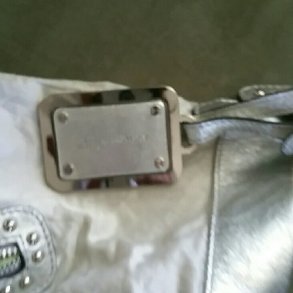 Handbag - Picture 2 of 4