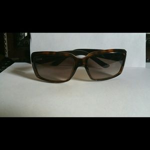 Authentic Gucci sun glasses