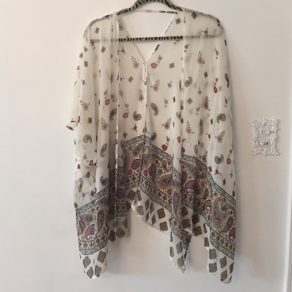 Love Tree Happens Outerwear - Love Tree Happens kimono