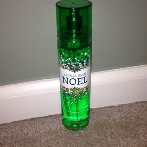 vanilla Bean Noel Bath and Bodyworks fragrance