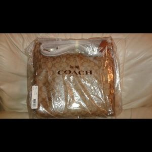 NIP Coach Signature Celeste Convertible Hobo Bag