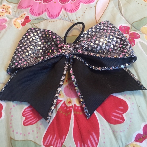 Cheerleading bow. Will bundle all bows for $65 - Picture 2 of 2