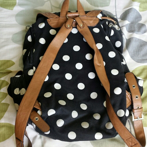 Backpack - Picture 2 of 4
