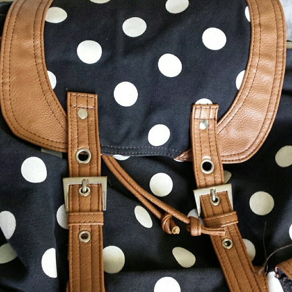Backpack - Picture 4 of 4