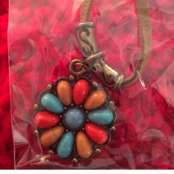 NWT Stone necklaces bohemian