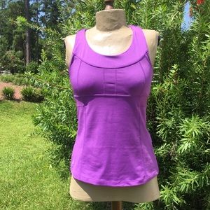 ATHLETA Top! Purple workout top size Small