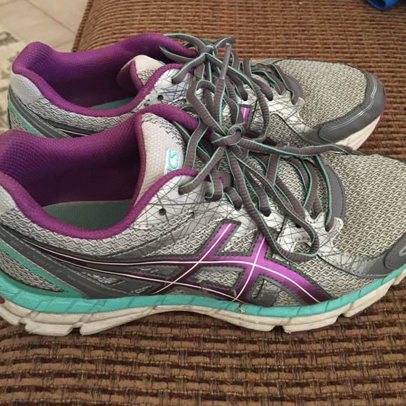Asics size 8.5