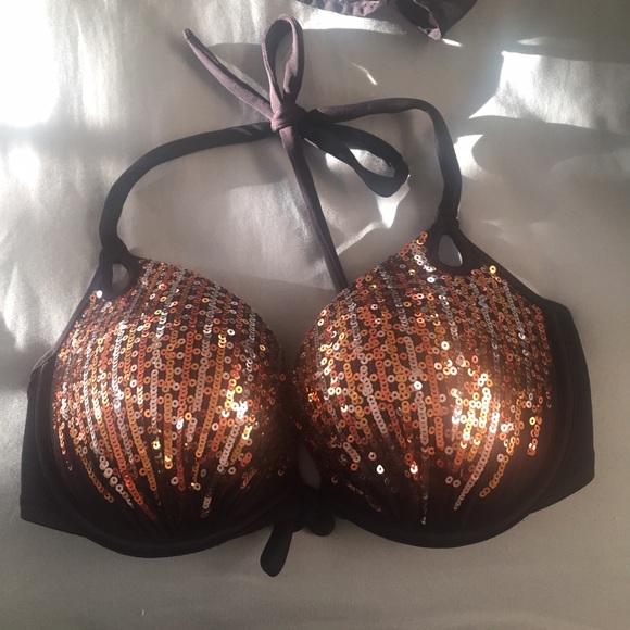 VS Push Up Top