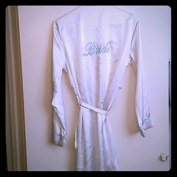 Bride robe