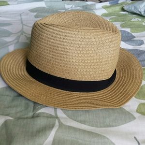 Beach hat