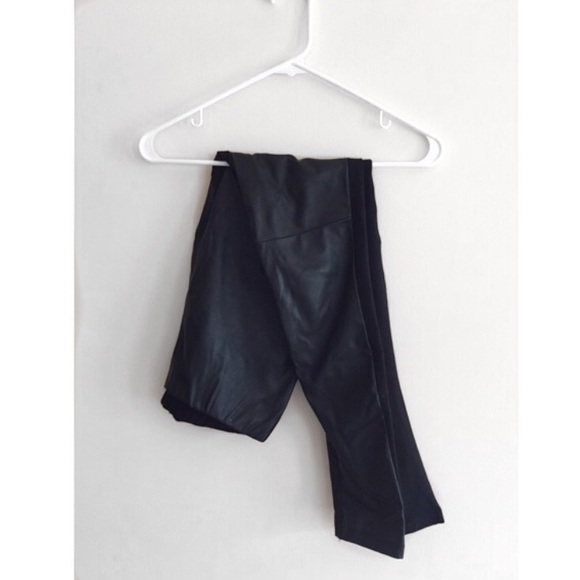 [S O L D] H&M Faux Leather Leggings
