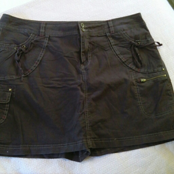 Womans skorts