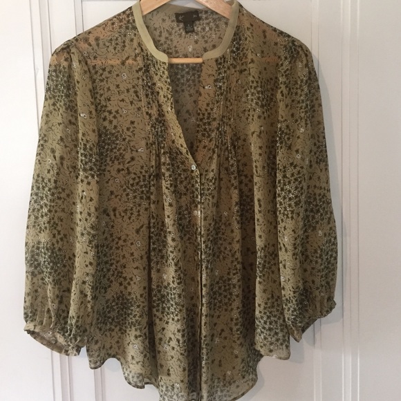 Anthropologie moss green silk blouse size 6
