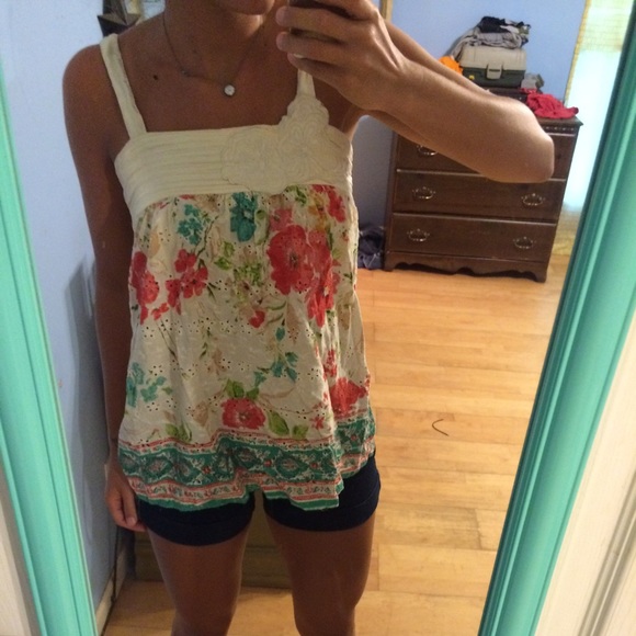 Pac Sun- Floral tank!