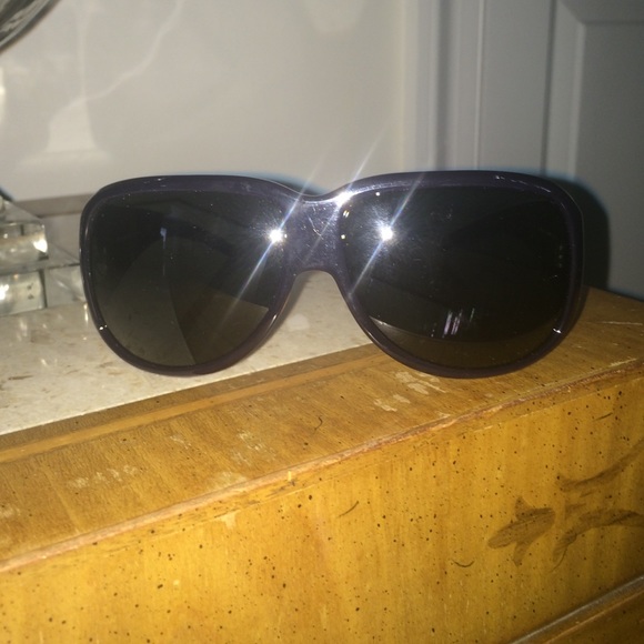 Burberry sunglasses