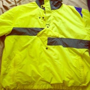 ⚡️Throwback 90's Jacket Medium will fit like Large