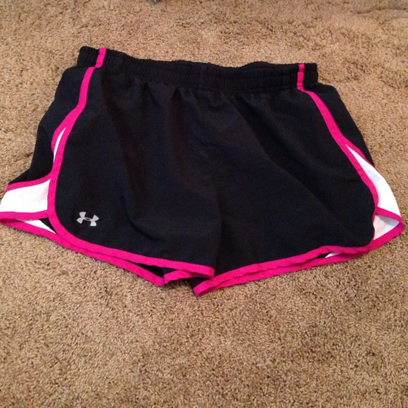 Under Armour Short!