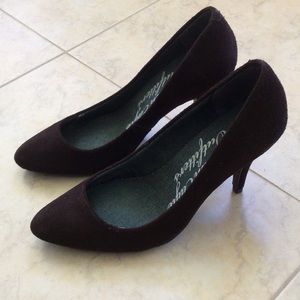 American Eagle brown heels