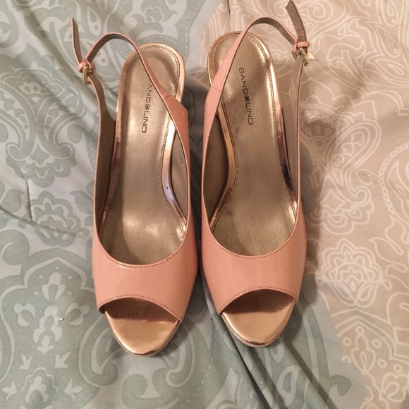 Bandolino light pink heels size 10