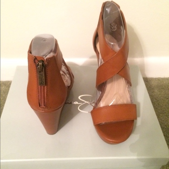 Jessica Simpson Camel Wedges - NEW - Picture 2 of 3