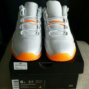 Jordan 11s Citrus 6y