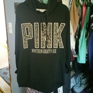 SOLD!!Vs pink HTF hoodie