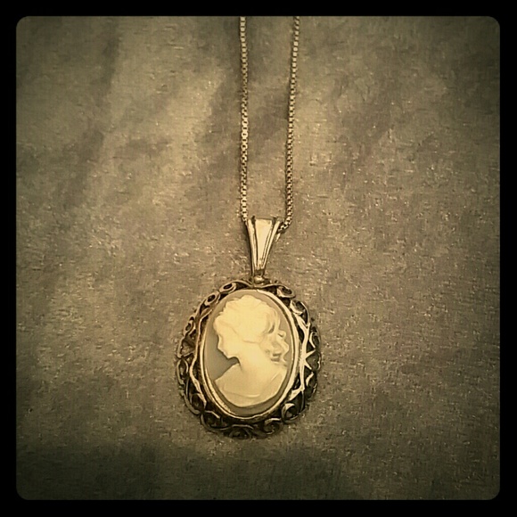 Sterling Silver Cameo Necklace