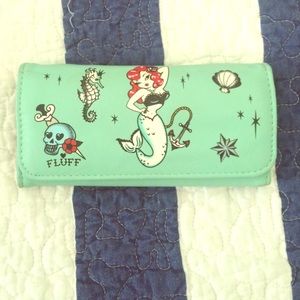 Fluff mermaid wallet