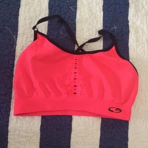 Sports bra