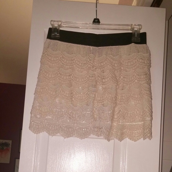 Skirt - Picture 1 of 1