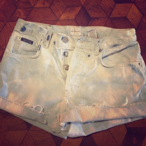Calvin Klein high waisted shorts button up