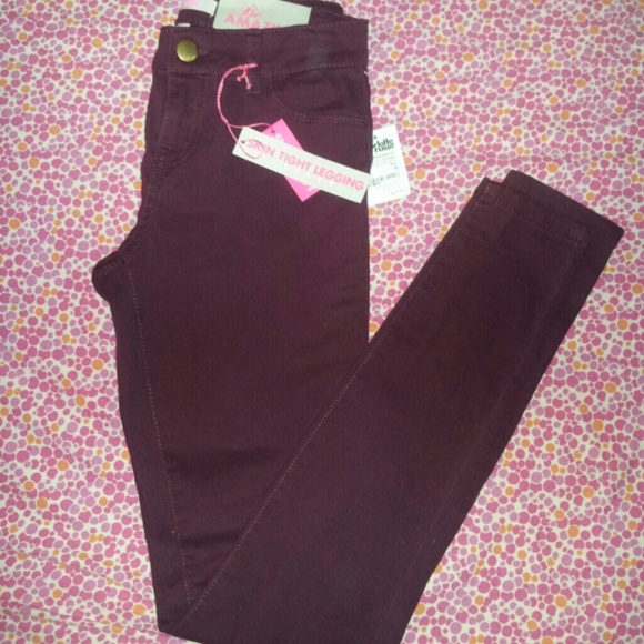 Burgundy pant