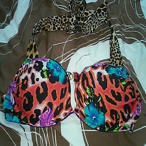 Leopard print and flowered bathing suit top