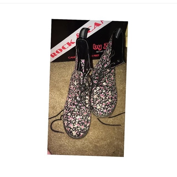 Floral Boots