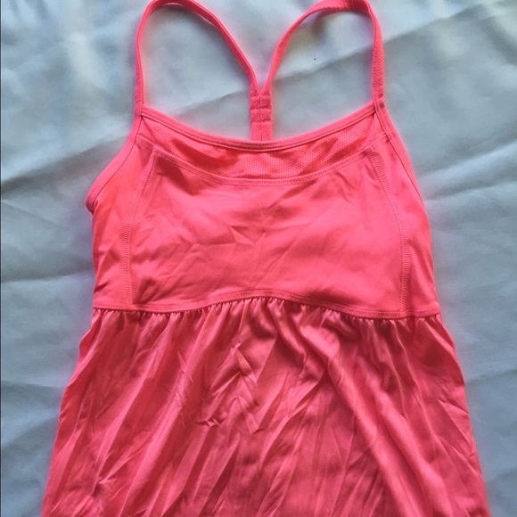 Champion Elite Guard Tank Top with Built-in-Bra
