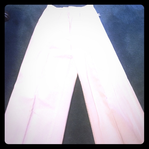 White long pants with elastic waist