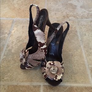 ALDO print wooden and studded stilettos size 7