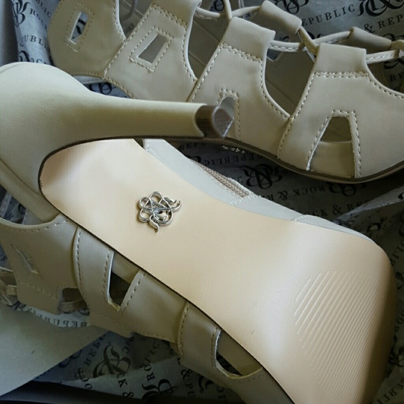 🚨LAST CHANCE🚨🆕NEW Rock & Republic Laced Ghillie - Picture 3 of 3