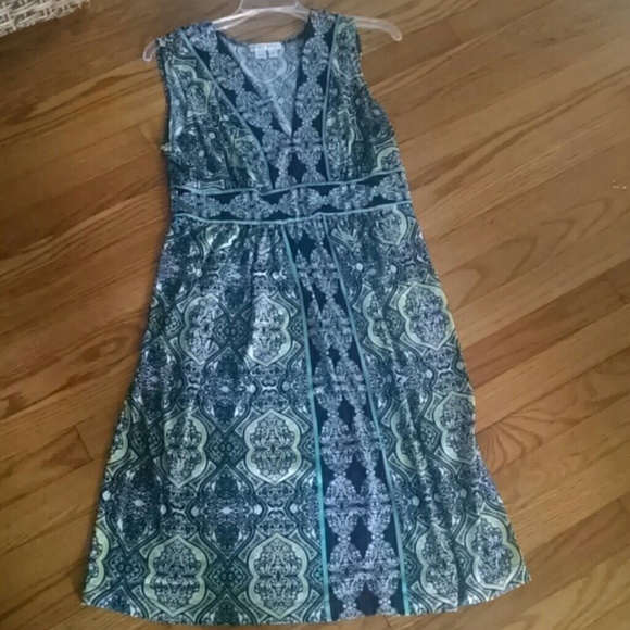 Patterned black dress