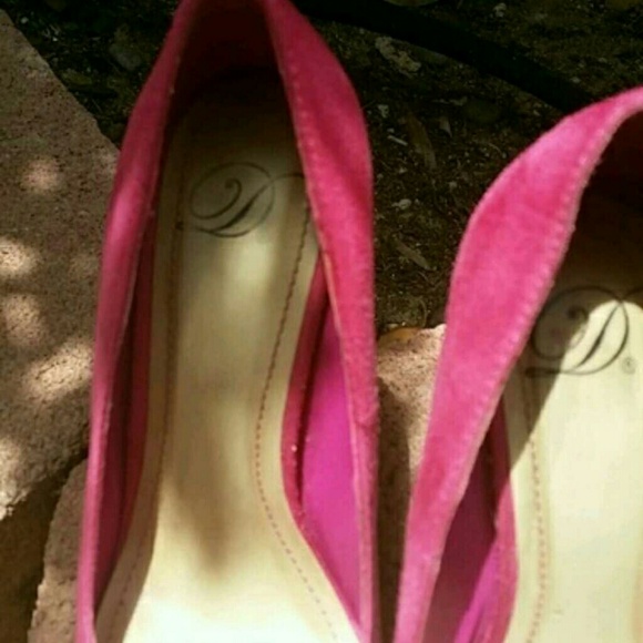 Hot Pink Stilletto's - Picture 4 of 4