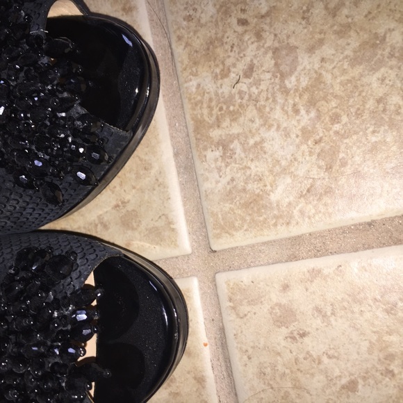 Alex Marie Heels - Picture 2 of 4