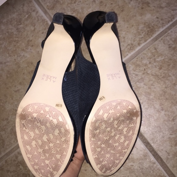 Alex Marie Heels - Picture 4 of 4