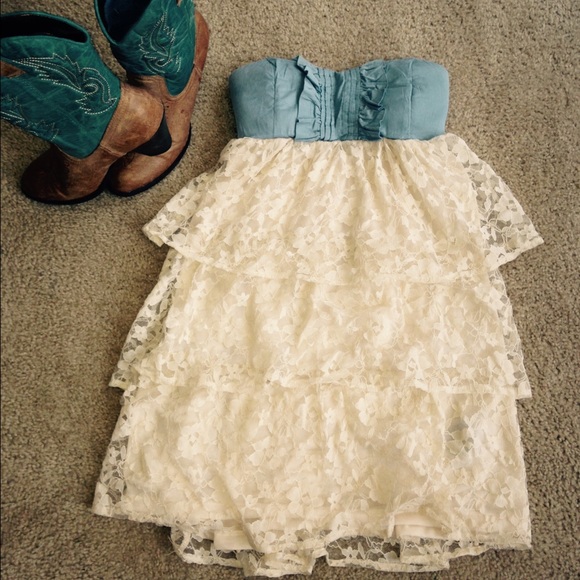 Lace strapless dress