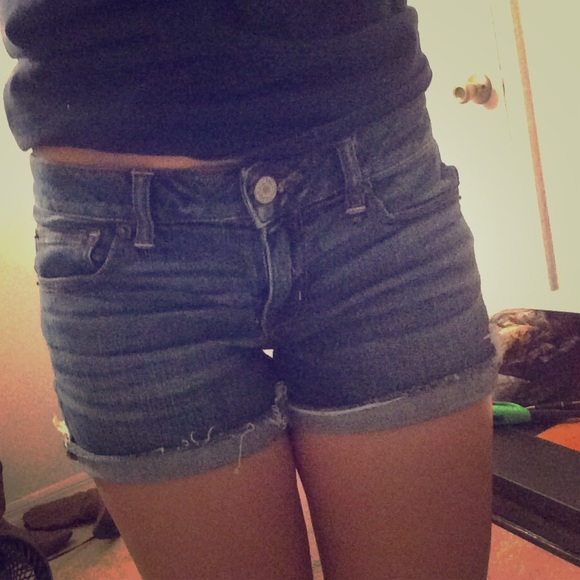 American Eagle Shorts - Picture 1 of 3