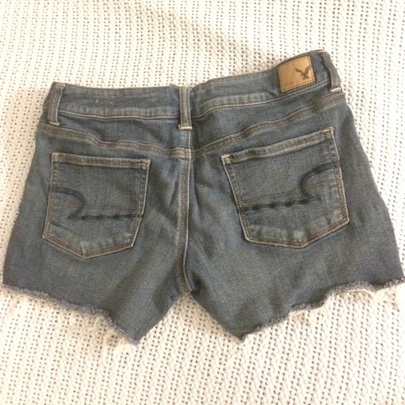 American Eagle Shorts - Picture 3 of 3