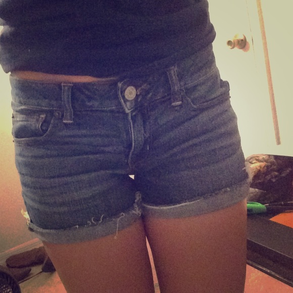 American Eagle Shorts - Picture 1 of 3