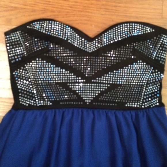 Strapless blue high low dress - Picture 2 of 2