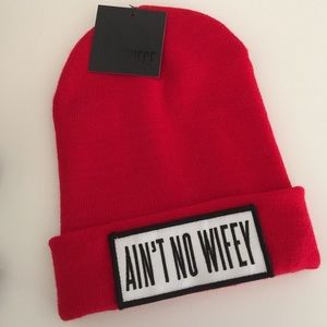 DIMEPIECE LA "Ain't No Wifey" Red Beanie.