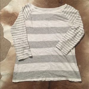 Gap striped tee