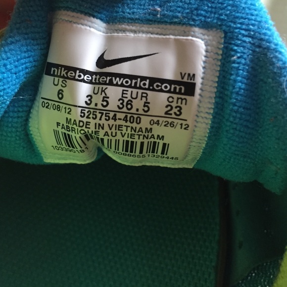 Nike sneakers - Picture 4 of 4